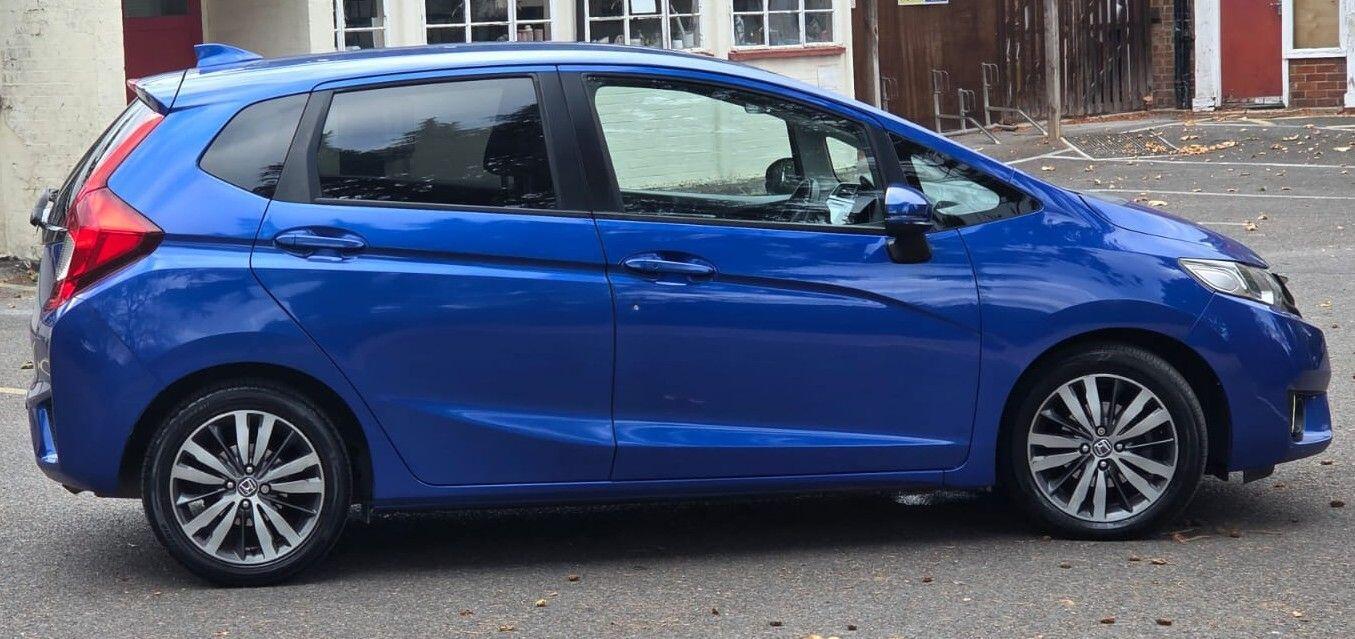 2016 Honda Jazz — photo 22